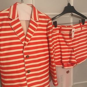 Anne Klein Orange 2 piece short suit